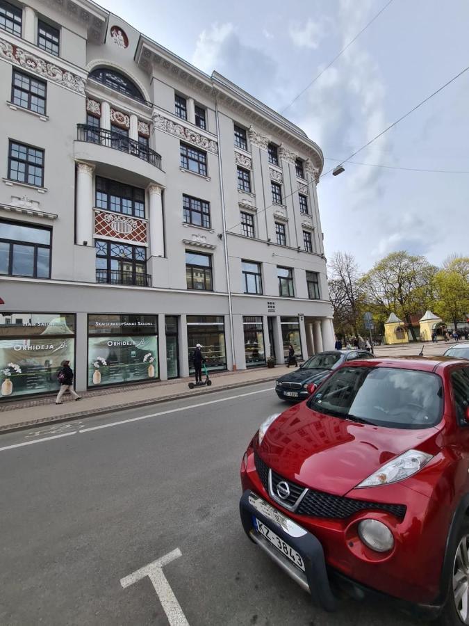 Art Deco One-Bedroom Suite In Library House With Free 5G Wifi Riga Exterior photo