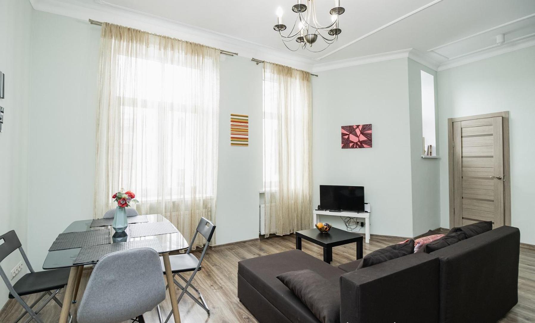 Art Deco One-Bedroom Suite In Library House With Free 5G Wifi Riga Exterior photo